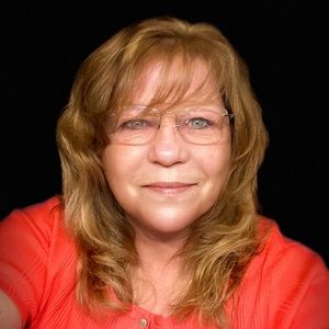 Meet your Posher, Bobbi jo